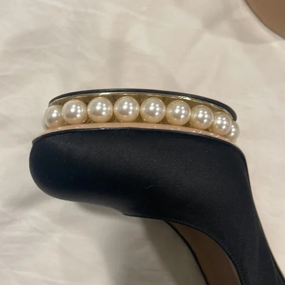 NWOT Nicholas Kirkwood stunning satin heels with pearls Heels